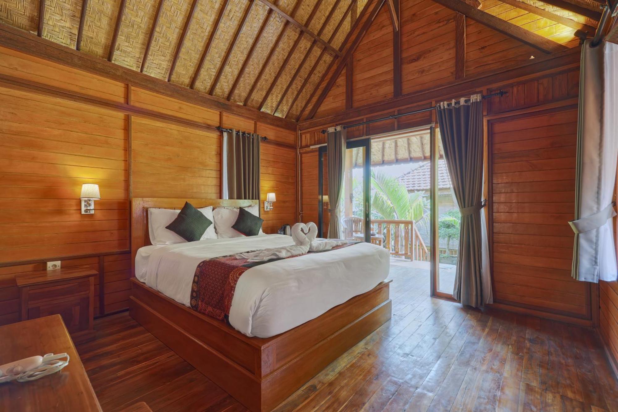 Ss Pangket Bungalow Toyapakeh 外观 照片