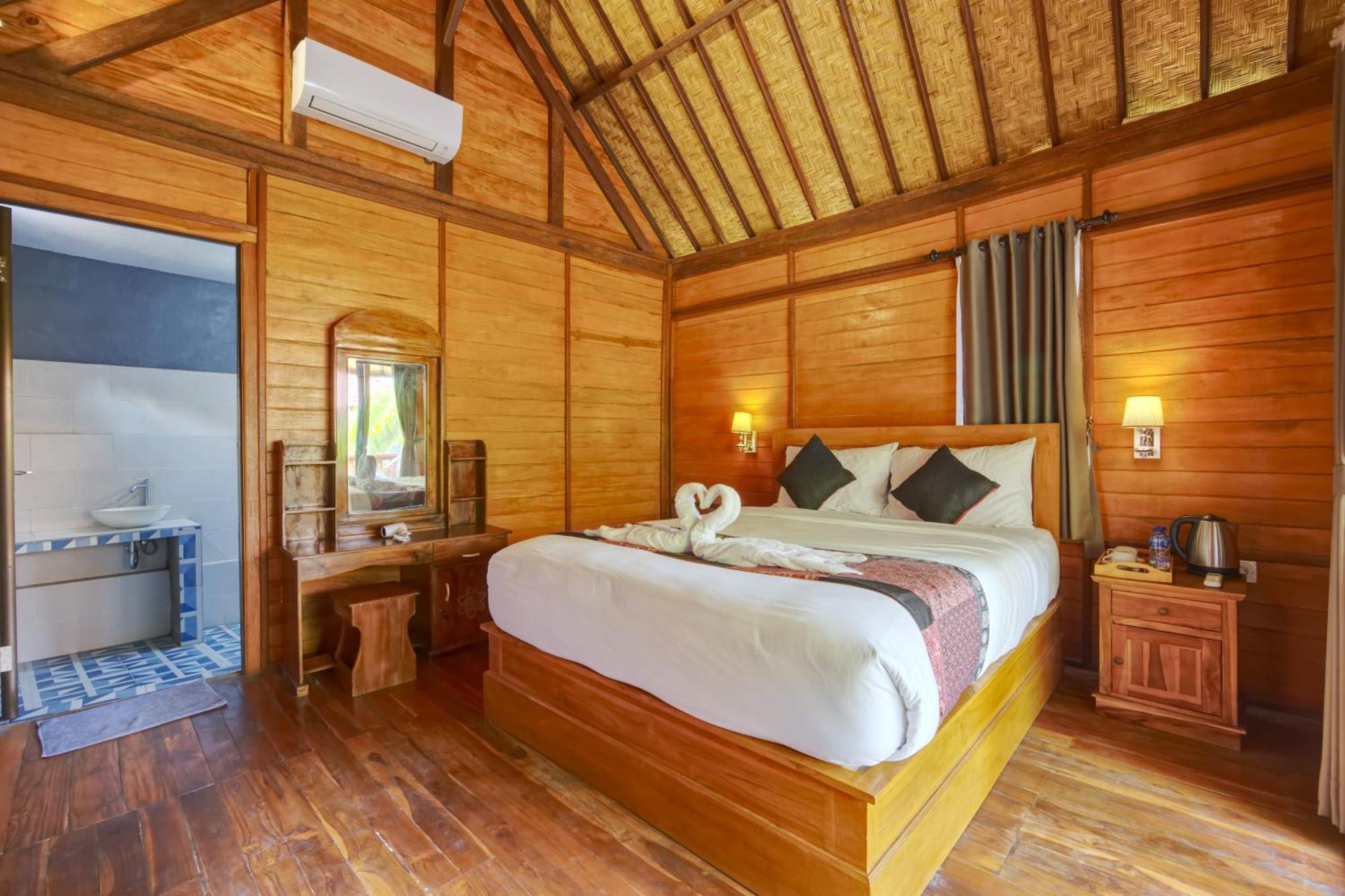 Ss Pangket Bungalow Toyapakeh 外观 照片