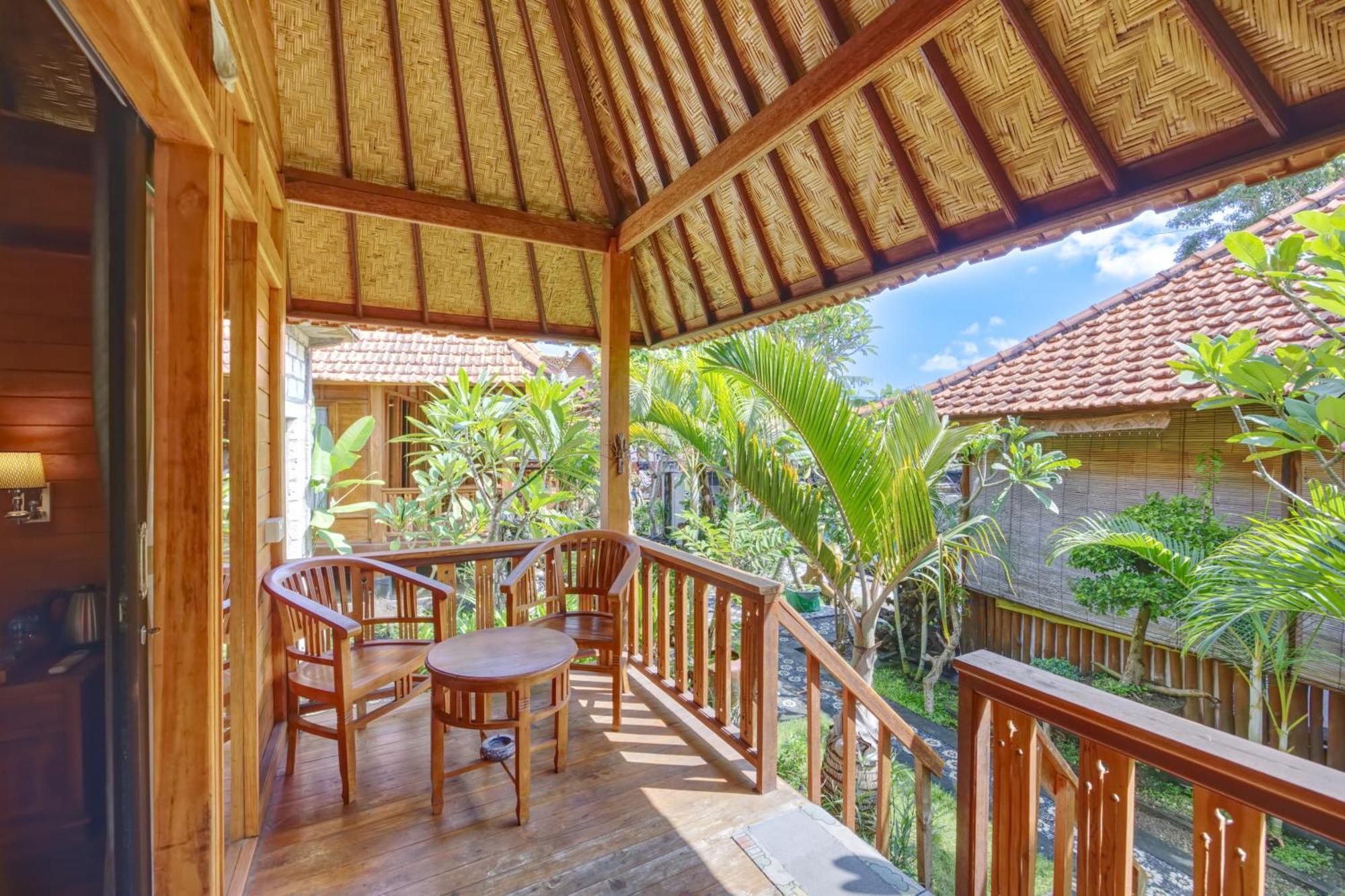 Ss Pangket Bungalow Toyapakeh 外观 照片